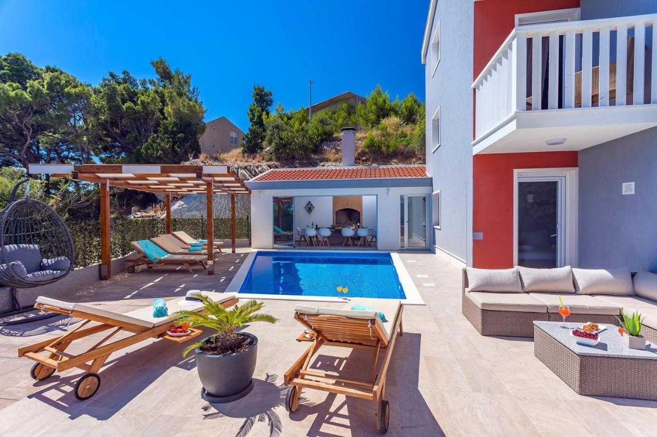 Villa Matan - Only 200M From The Sandy Beaches, Private 28M2 Pool Omiš Exterior foto